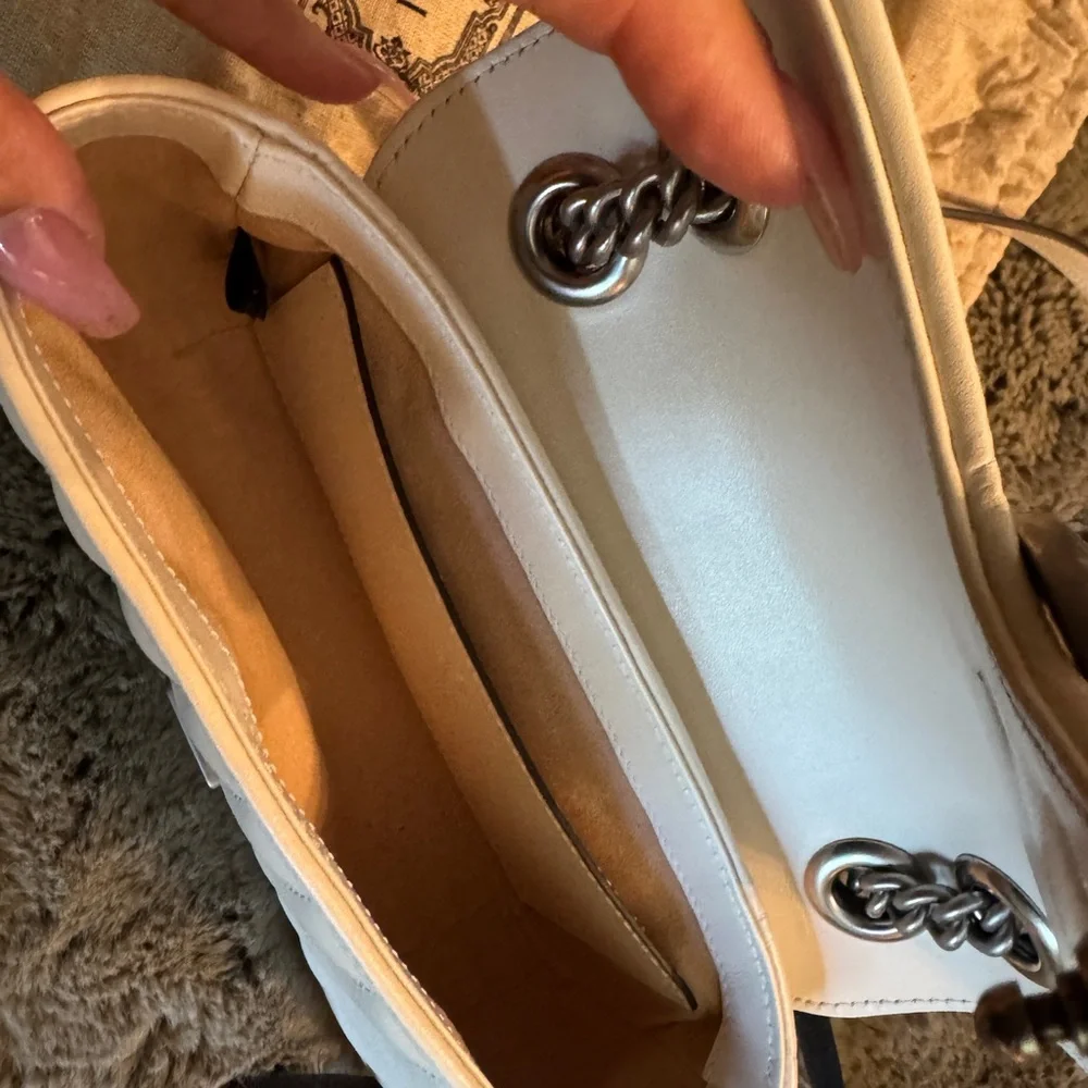 Gucci Cream Quilted Shoulder Bag